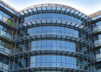 Türkiye Genelinde Alüminyum ve Cam Sistemleri ile Modern Yapı Çözümleri